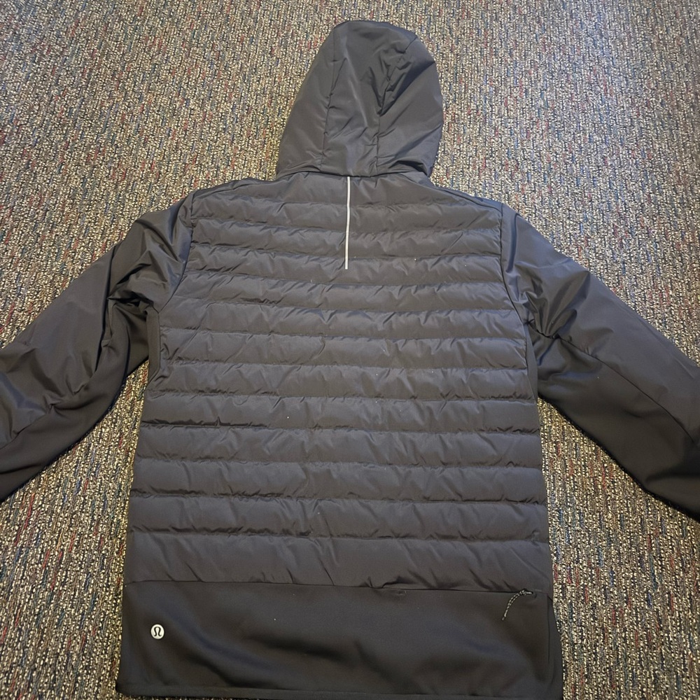 Black Lululemon puffer jacket